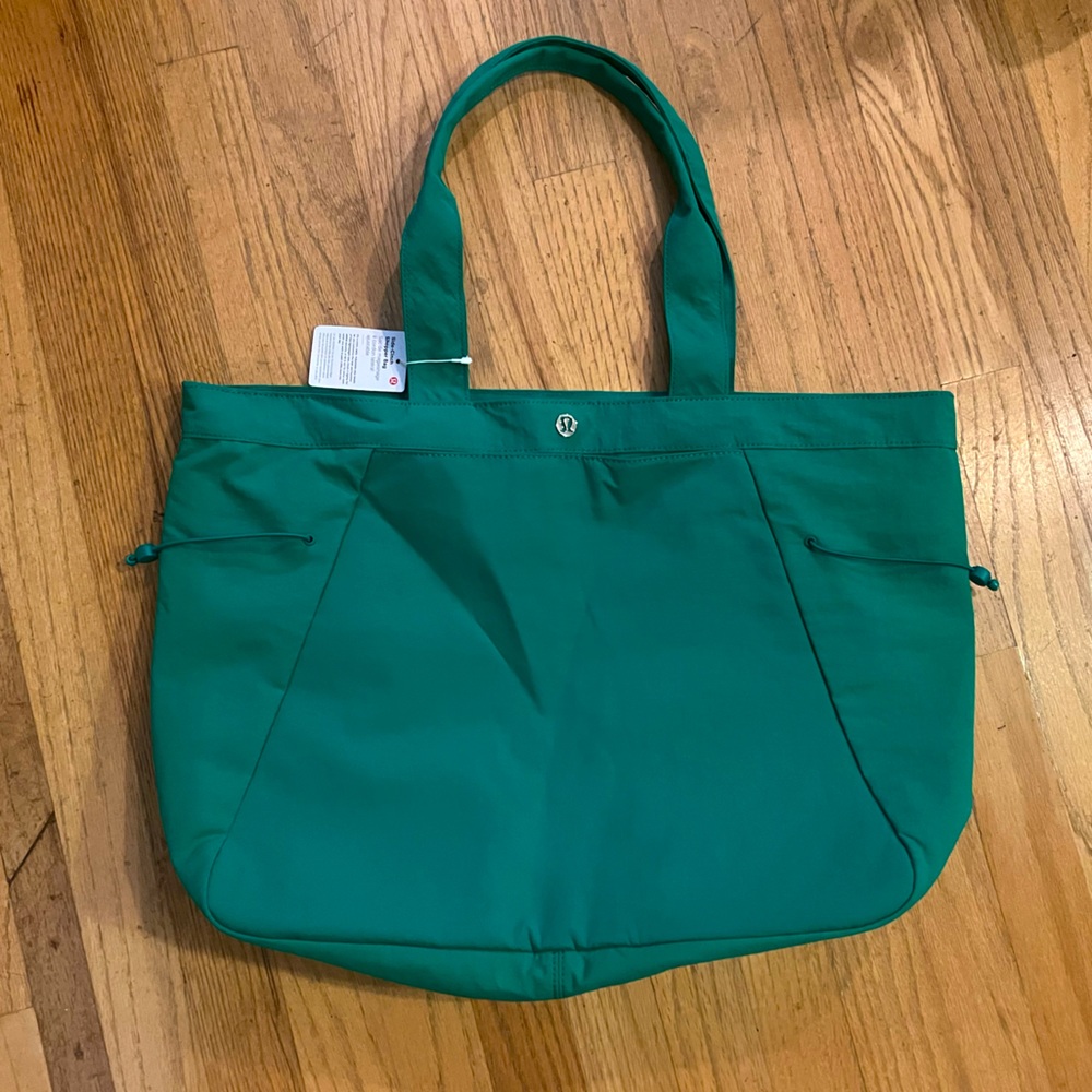 NEW! Lululemon Side-Cinch Shopper Bag - teal green SOLD OUT!